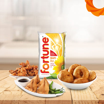 Fortune Sunlite Refined Sunflower Oil, 870 gm Pouch